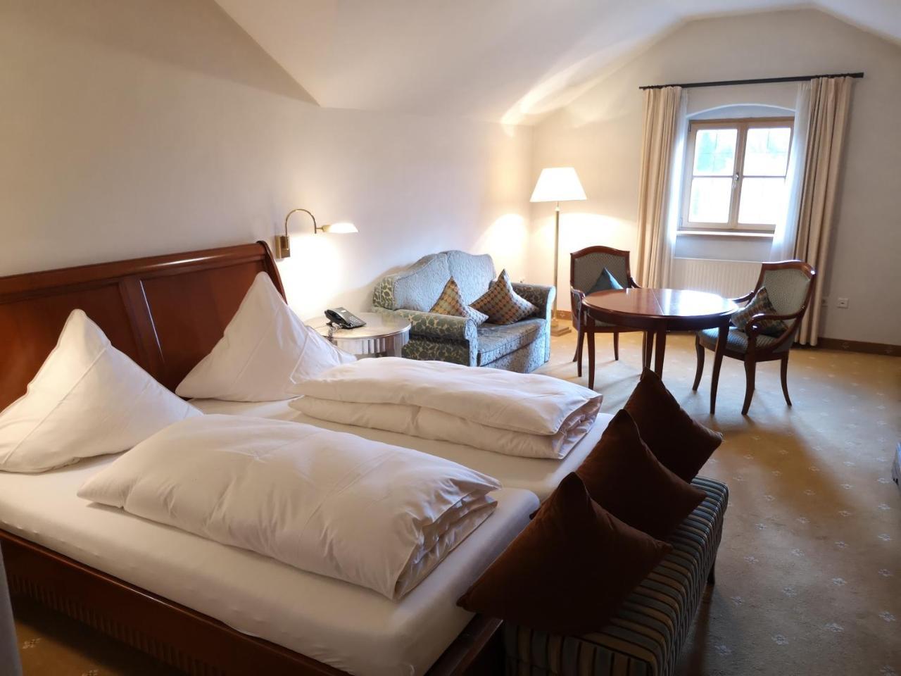 Landhotel Gut Moierhof Walting Zewnętrze zdjęcie